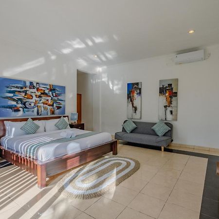 Villa Alleira Seminyak By Best Deals Asia Hospitality المظهر الخارجي الصورة