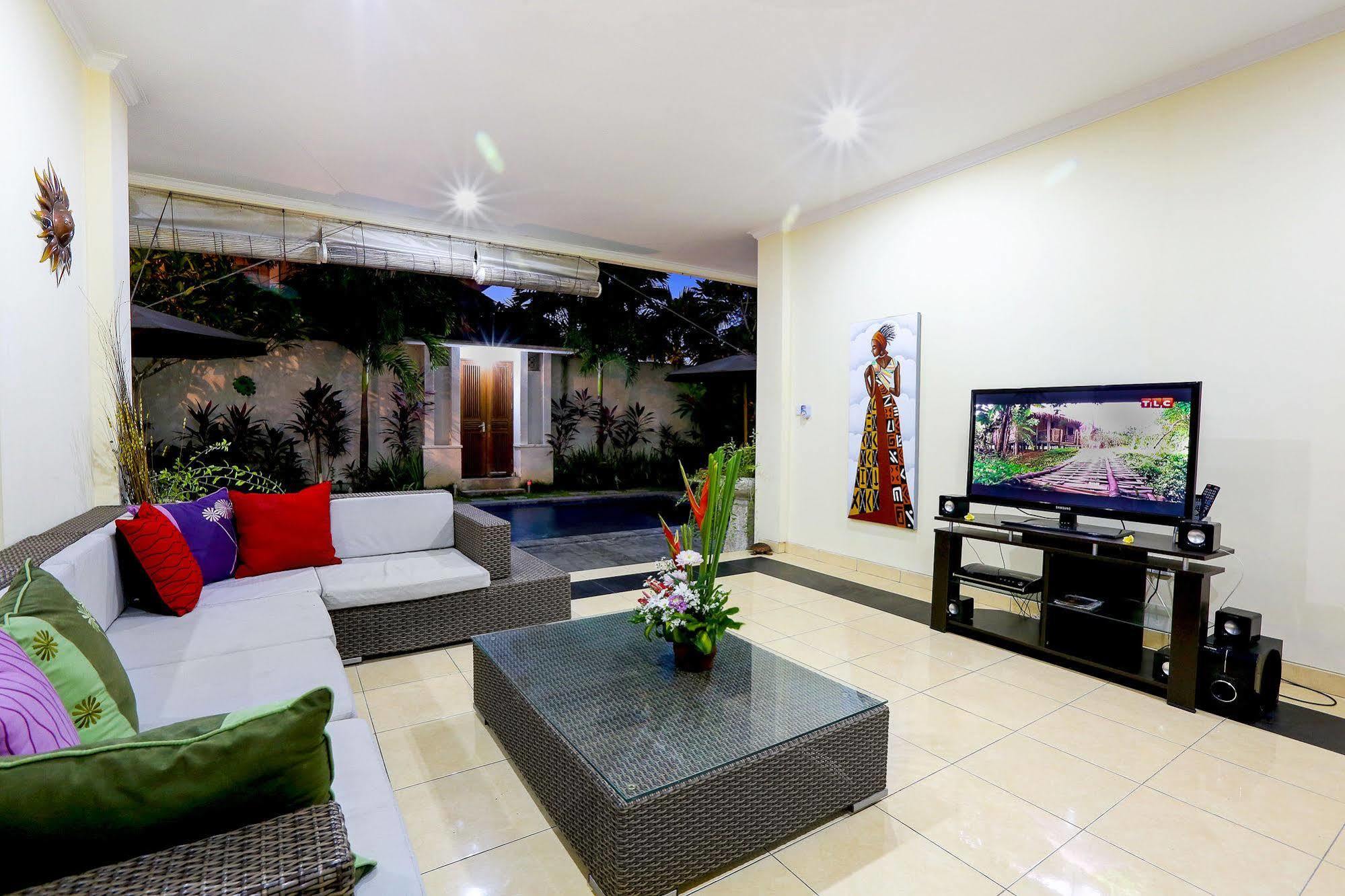 Villa Alleira Seminyak By Best Deals Asia Hospitality المظهر الخارجي الصورة